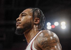 美記：奇才陣中沒什么內線 惠特摩爾可能會被推到大前鋒的位置上