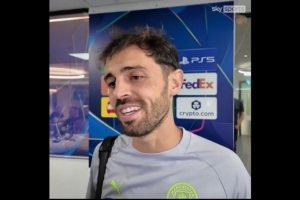 B席：德布勞內(nèi)是一位很棒的朋友，我們非常想念他