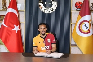 加拉塔薩雷主帥回應(yīng)納格爾斯曼棄用薩內(nèi)：他帶隊連斯洛伐克都輸！