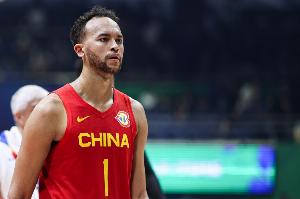 真摯的祝福！祝男籃首位歸化球員李凱爾32歲生日快樂(lè)！??