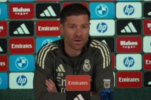 阿隆索：維尼修斯應(yīng)該感到自己的重要性 姆巴佩等人也會(huì)進(jìn)入輪換