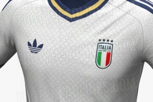 這一身如何？意大利26年世界杯客場球衣諜照：古羅馬柱狀圖案裝飾
