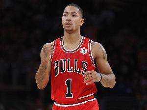 去年今日：史上最年輕MVP德里克-羅斯宣布退役 結束16年職業(yè)生涯