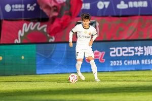 替補(bǔ)3分鐘送助攻，中超官博稱(chēng)贊蒯紀(jì)聞：吹響反擊號(hào)角，效率拉滿(mǎn)