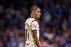 不堪重負(fù)！拉菲尼亞將因傷缺陣3周，此前參加新賽季以來每場比賽