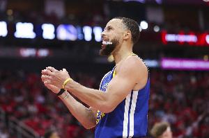 巴克利：庫里在我們年代會被教訓(xùn) 他能承受喬丹遭遇的那種防守嗎