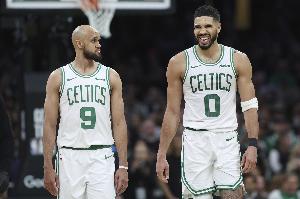 懷特談塔圖姆訓(xùn)練視頻：當(dāng)時(shí)我就在場(chǎng) 他看起來狀態(tài)很不錯(cuò)