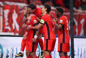 足球報(bào)：海港明日客場(chǎng)對(duì)陣廣島三箭，亞冠近6次交手日本球隊(duì)全敗