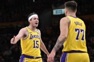 有人建議湖人先簽后換？里夫斯：人們對(duì)我的定位不同 評(píng)價(jià)也不同