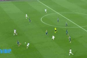 奧巴梅楊破門本場(chǎng)已1射2傳，馬賽4球領(lǐng)先