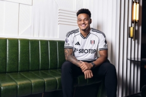 替補(bǔ)殺手！官方：104場(chǎng)27球，富勒姆和前鋒穆尼斯續(xù)約至2030年