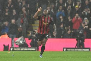 前曼聯(lián)球探：塞梅尼奧表現(xiàn)遠(yuǎn)超預(yù)期，聽說紅魔和熱刺有意引進(jìn)