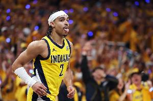 內(nèi)姆哈德談球隊(duì)風(fēng)格：堅(jiān)持做吃力但有價(jià)值的事 形成習(xí)慣融入比賽