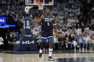 新季最佳分衛(wèi)？GM預(yù)測：華子70%選票領(lǐng)跑 077&SGA并列第3 庫里第5