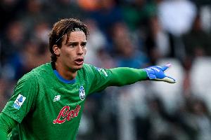 卡內(nèi)塞基：多納魯馬真的太出色了，每次遇見(jiàn)都感覺(jué)他有新的進(jìn)化