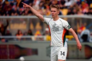 卡維利亞：戰(zhàn)爭(zhēng)是對(duì)人類的挫敗 我的成長(zhǎng)可類比《2001太空漫游》