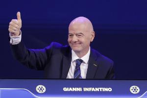 FIFA主席：意大利必須有最美的球場(chǎng)，如果做不到每個(gè)人都該回家