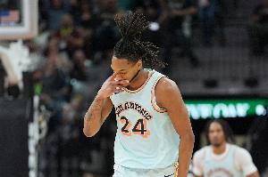 漲球了？！瓦塞爾出戰(zhàn)22分鐘 8投6中砍下18分4籃板2助攻