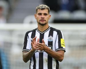 吉馬良斯：很高興為埃斯特旺助攻，賽前告訴他對方后衛(wèi)有時會打盹