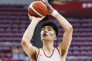 坎塔布里亞主帥：余嘉豪能理解球隊(duì)體系 很容易就可以在這里打球