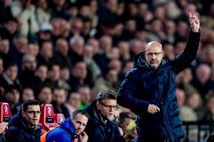 23-24賽季以來埃因霍溫歐冠禁區(qū)外進(jìn)10球最多，對(duì)那不勒斯單場(chǎng)3球