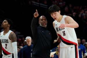 NBA彩經(jīng)：快船輕取爵士 馬刺力擒獨(dú)行俠 開拓者力拼森林狼
