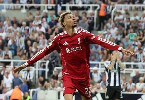 埃基蒂克：回家的感覺很特別 我知道門將會撲上來并張開雙腿