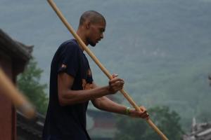 名記感嘆文班外星人表現(xiàn)：少林寺今夏給這年輕人施加了神奇魔法！