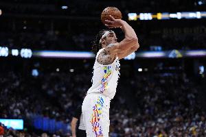 單場(chǎng)10三分砍50分什么水平？戈登僅排第25 水花兄弟刷屏但無(wú)前三