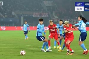 單場(chǎng)烏龍+送點(diǎn)！李提香拉倒卡多索送點(diǎn)，卡多索點(diǎn)射河南2-1浙江