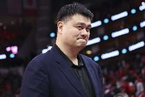 增重靠練不靠吃！速度太慢&場(chǎng)上不能太佛系！眾名宿給楊瀚森建議