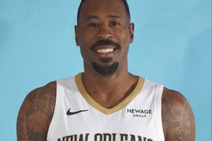 小喬丹戰(zhàn)舊主！鵜鶘vs掘金首發(fā)：約基奇領(lǐng)銜 錫安&穆雷&戈登出戰(zhàn)