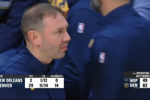 一通狂轟濫炸！第三節(jié)不到8分鐘 掘金轟出29-2領(lǐng)先鵜鶘33分！