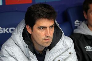 率隊(duì)排英超第二！每體：切爾西、畢巴關(guān)注伯恩茅斯主帥伊勞拉