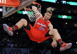 在巔峰期敢嘗試隔扣文班嗎？格里芬：1000%敢 可能被帽但總得嘗試