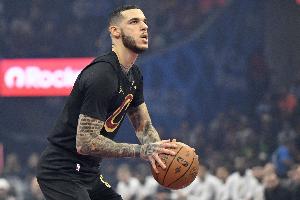 57投20中！大球：我們錯(cuò)失了很多好的三分機(jī)會(huì) 有空位要果斷出手