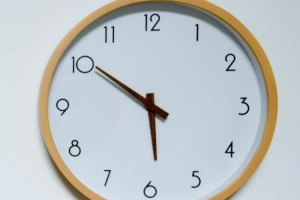 ??【小貼士】明日起美國進入冬令時??NBA看球時間延后1小時~