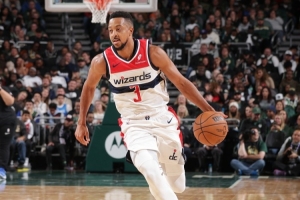 沒(méi)有手感！麥科勒姆半場(chǎng)5中1僅拿2分1板2助