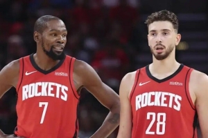 萊納德與揚(yáng)尼斯的最后一投；阿門vs弗拉格；約基奇vs小薩