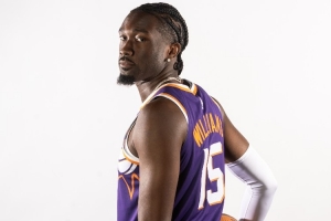 馬威：下半場(chǎng)球隊(duì)更有拼勁 只要我在場(chǎng)就必須對(duì)比賽產(chǎn)生影響