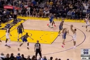 還有懸念！格雷森·阿倫單打波杰姆斯基 后撤步高難三分追到差9分