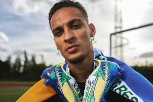 致敬F1巴西大獎賽！馬卡：安東尼將穿與F1的聯名戰(zhàn)靴出戰(zhàn)明日比賽