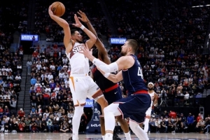 周四競(jìng)彩籃球焦點(diǎn)：快船兩大核心缺席 太陽(yáng)雙槍蓄勢(shì)待發(fā)