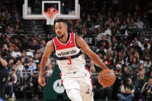 今天手感很好！麥科勒姆半場12中7&三分11中6射落20分 另有2板2助