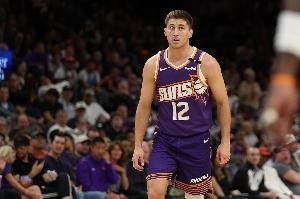 外線開火！吉萊斯皮三分10中4拿到13分6板4助 次節(jié)獨得12分