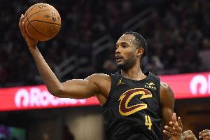 進(jìn)攻高效！莫布里半場(chǎng)8中6拿到16分2板1助1帽 首節(jié)獨(dú)得11分