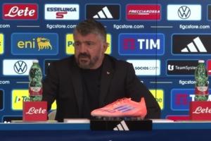 專注利物浦??加圖索發(fā)布會(huì)：基耶薩缺席名單？這是他自己的選擇