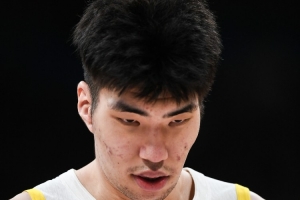 解說：如果國家隊(duì)中鋒位置人手足夠的話 支持余嘉豪勇敢請假