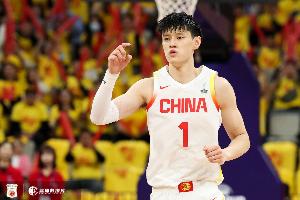 媒體人：曾凡博接受郭士強(qiáng)征召 不久后會(huì)回國報(bào)到參加國家隊(duì)集訓(xùn)