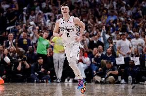 險些傷退！布勞恩半場2中2拿到6分4板4助